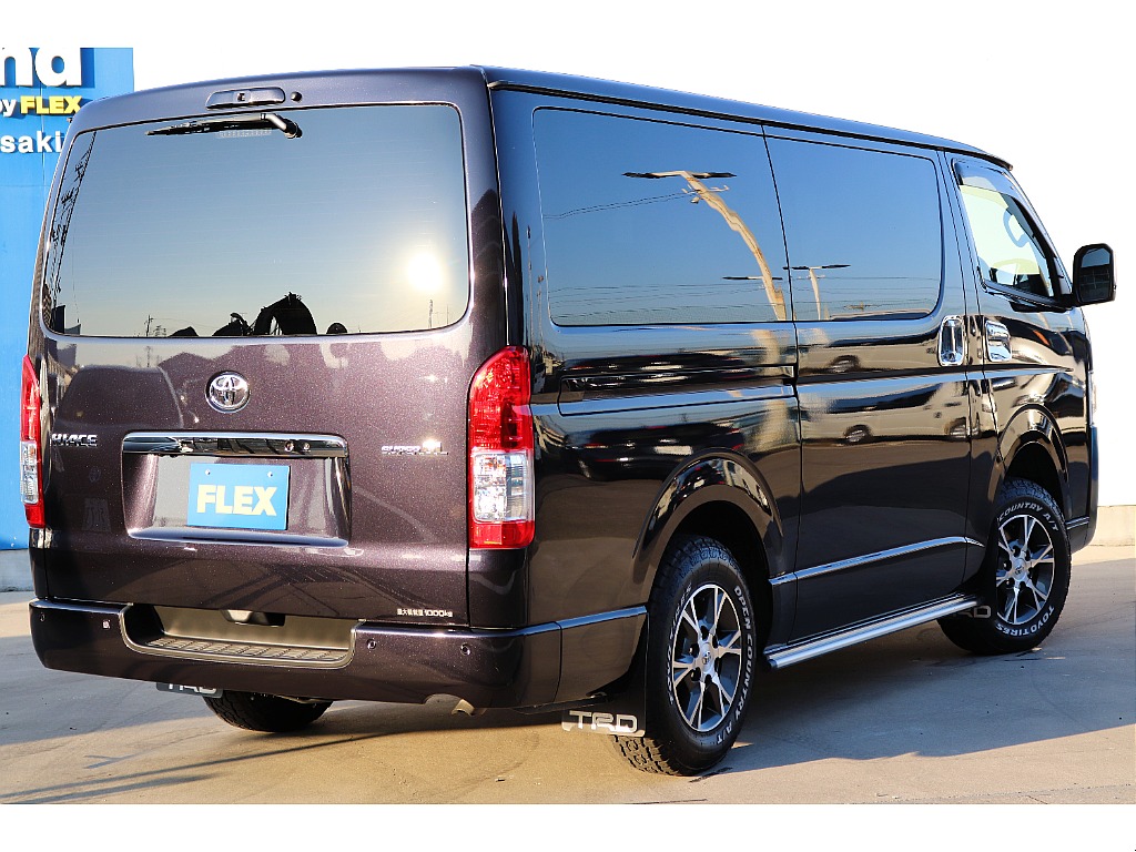 ハイエースセカンド高崎店にて展示中♪027-384-3591