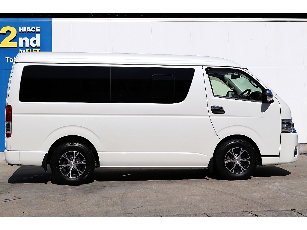 ハイエースセカンド高崎店にて展示中♪027-384-3591