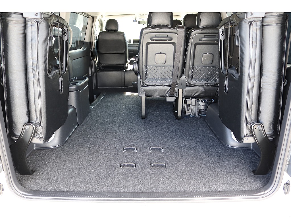 ハイエースセカンド高崎店にて展示中♪027-384-3591