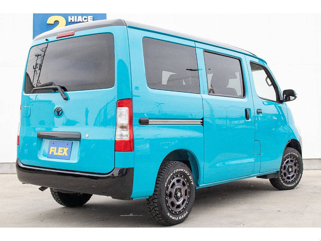 ハイエースセカンド高崎店にて展示中♪