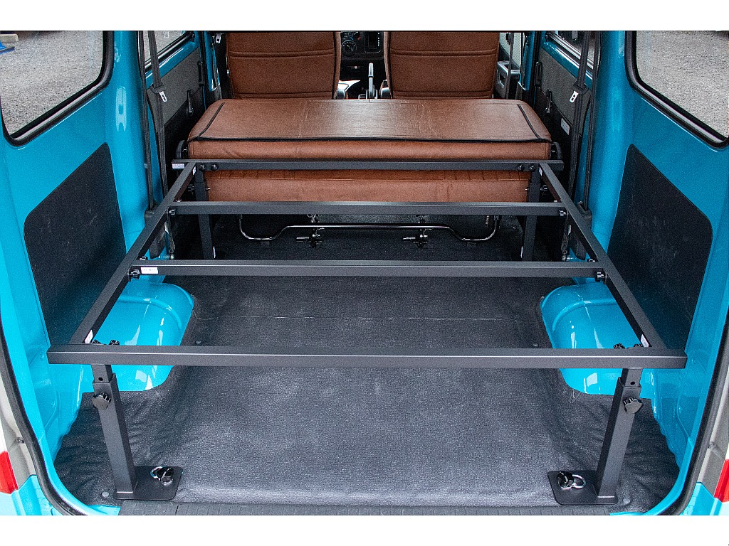 ハイエースセカンド高崎店にて展示中♪