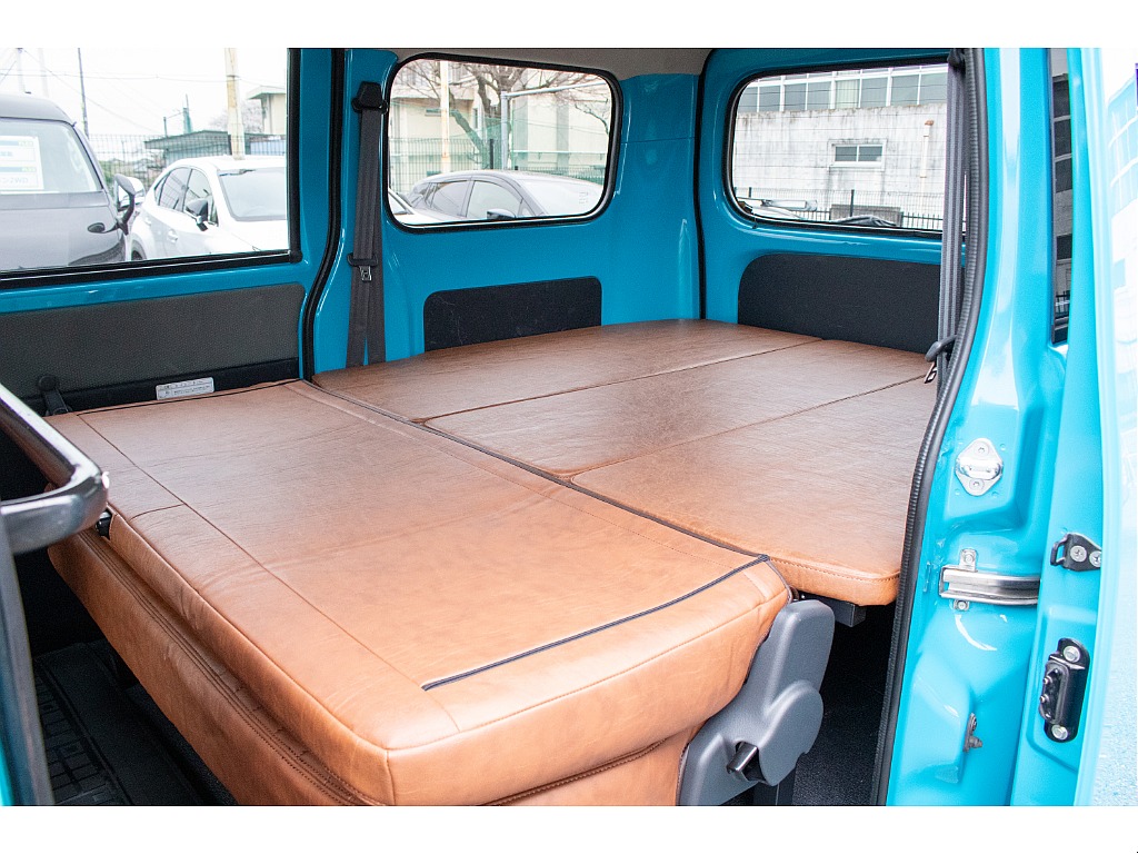 広々車内ベット空間♪