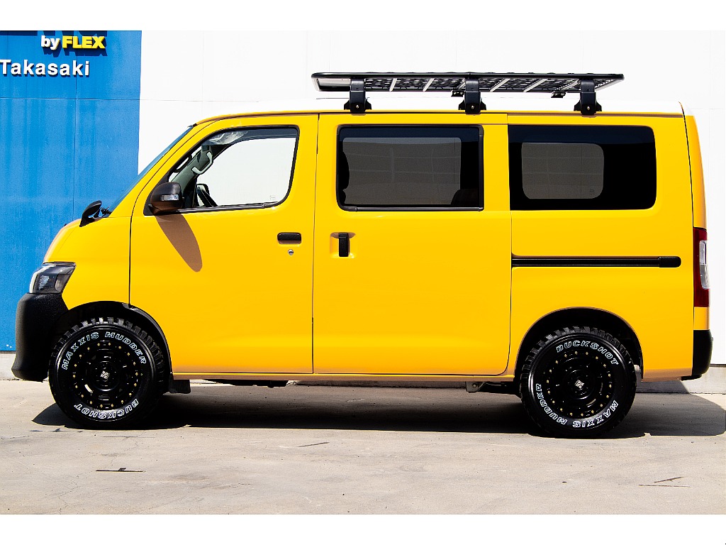 ハイエースセカンド高崎店にて展示中♪