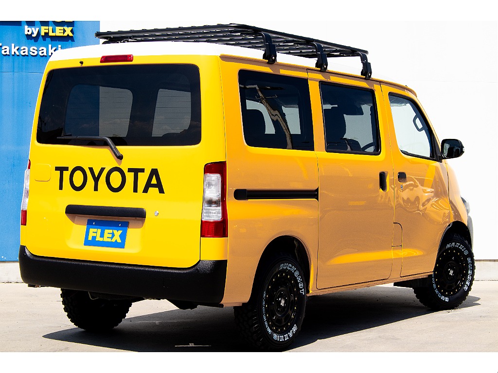 ハイエースセカンド高崎店にて展示中♪