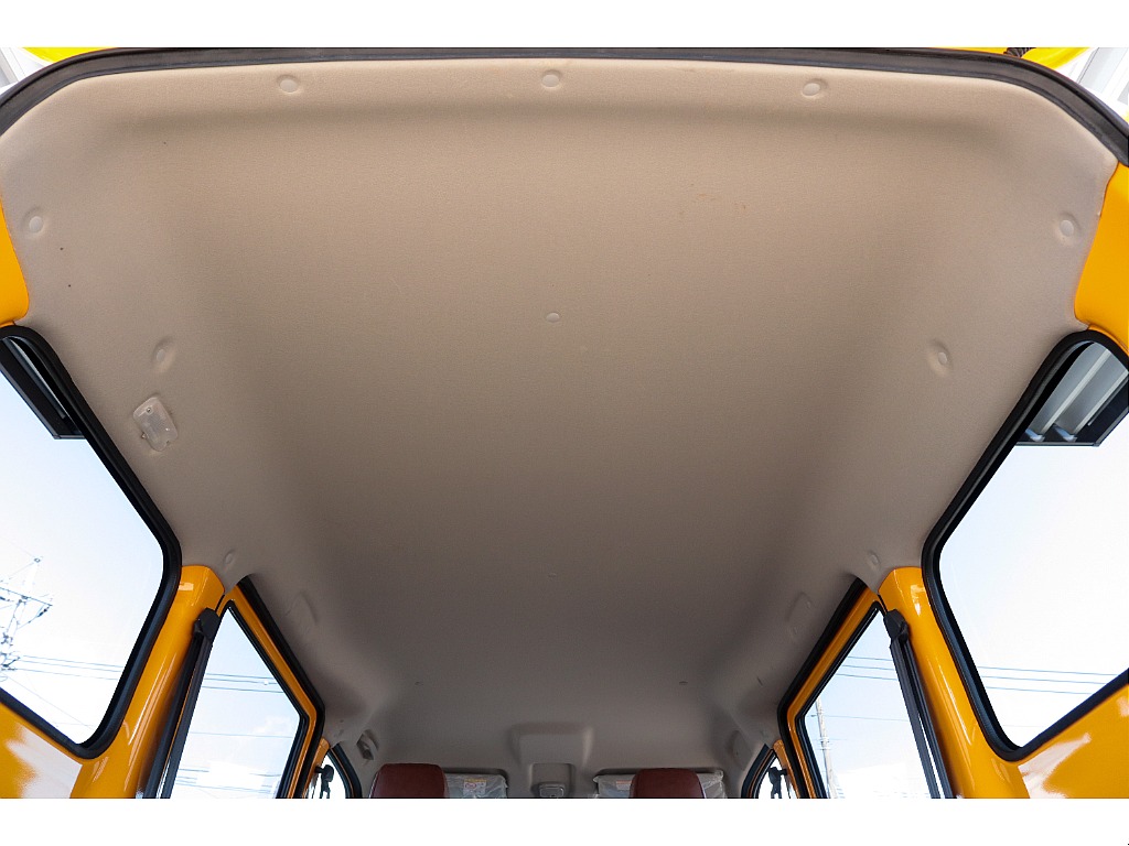 ハイエースセカンド高崎店にて展示中♪