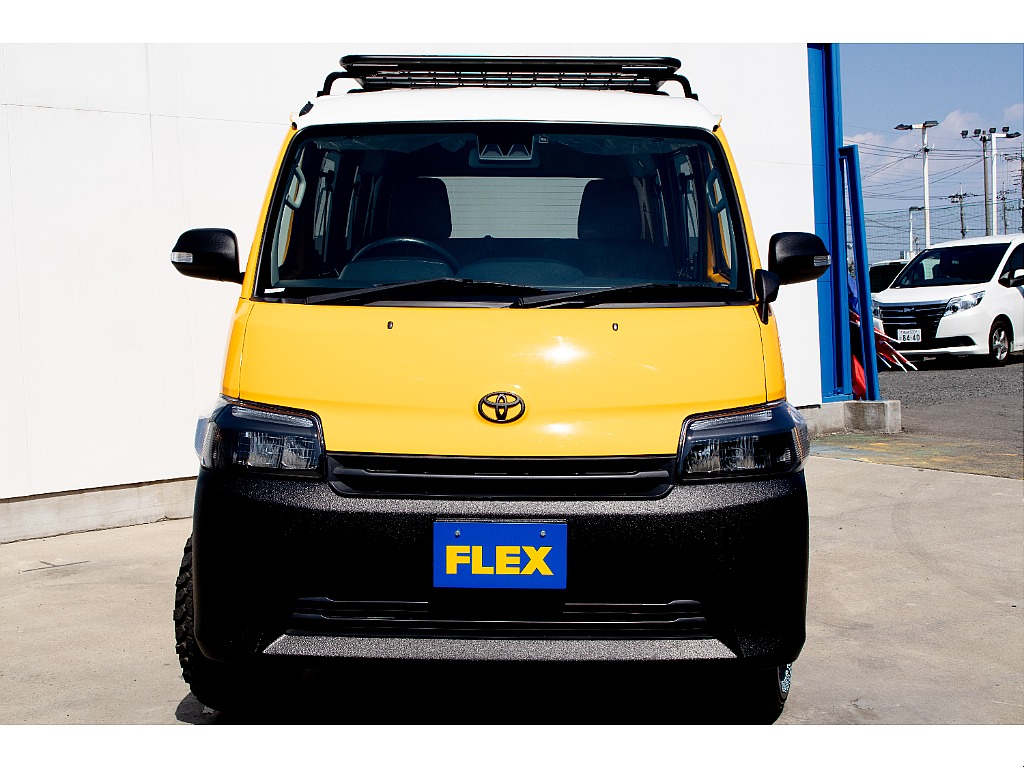 ハイエースセカンド高崎店にて展示中♪