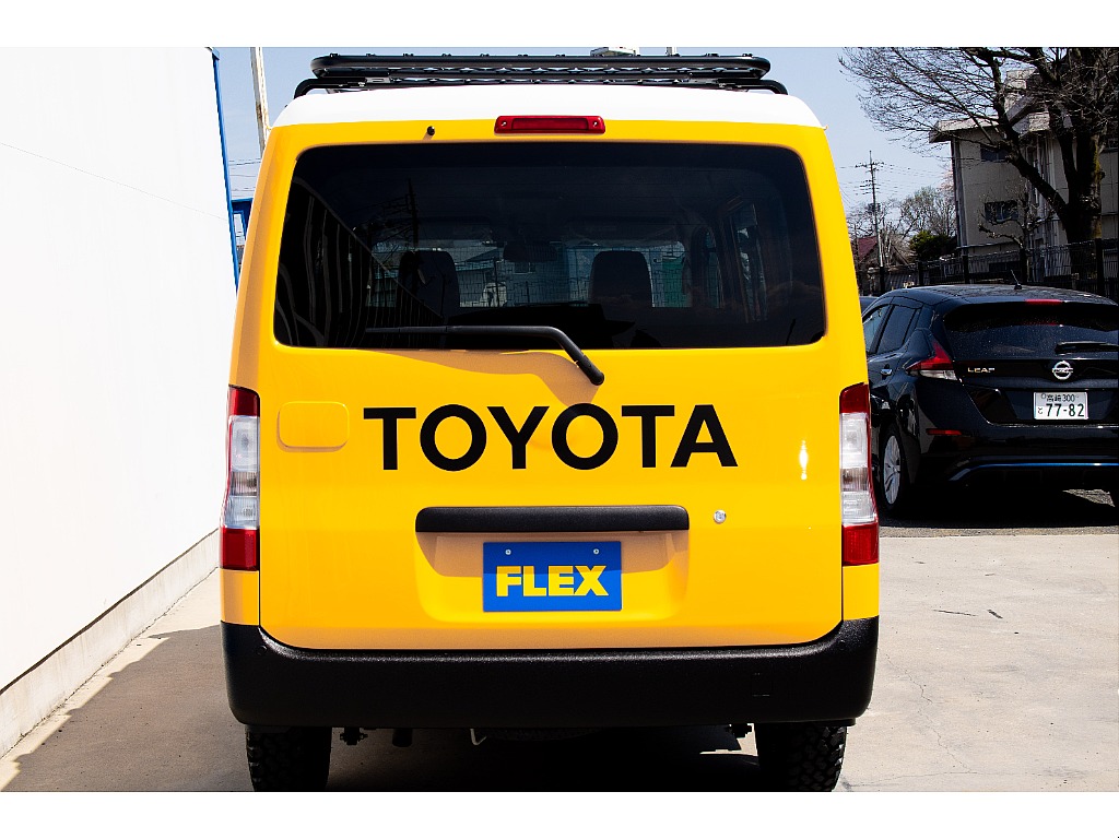 ハイエースセカンド高崎店にて展示中♪