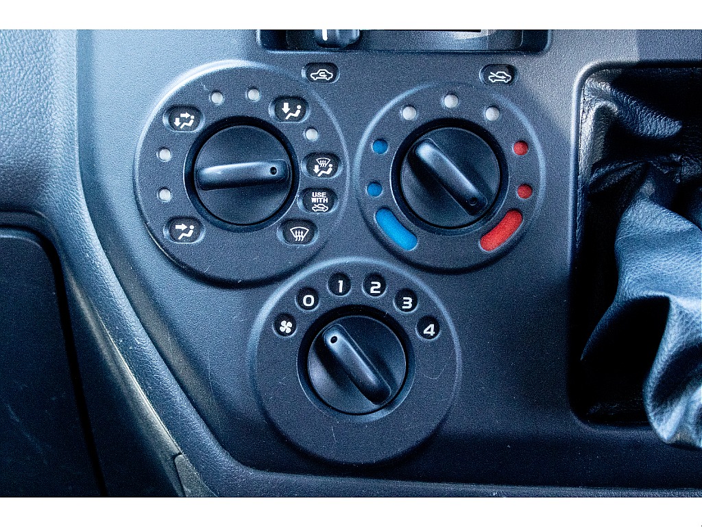 ハイエースセカンド高崎店にて展示中♪027-384-3591