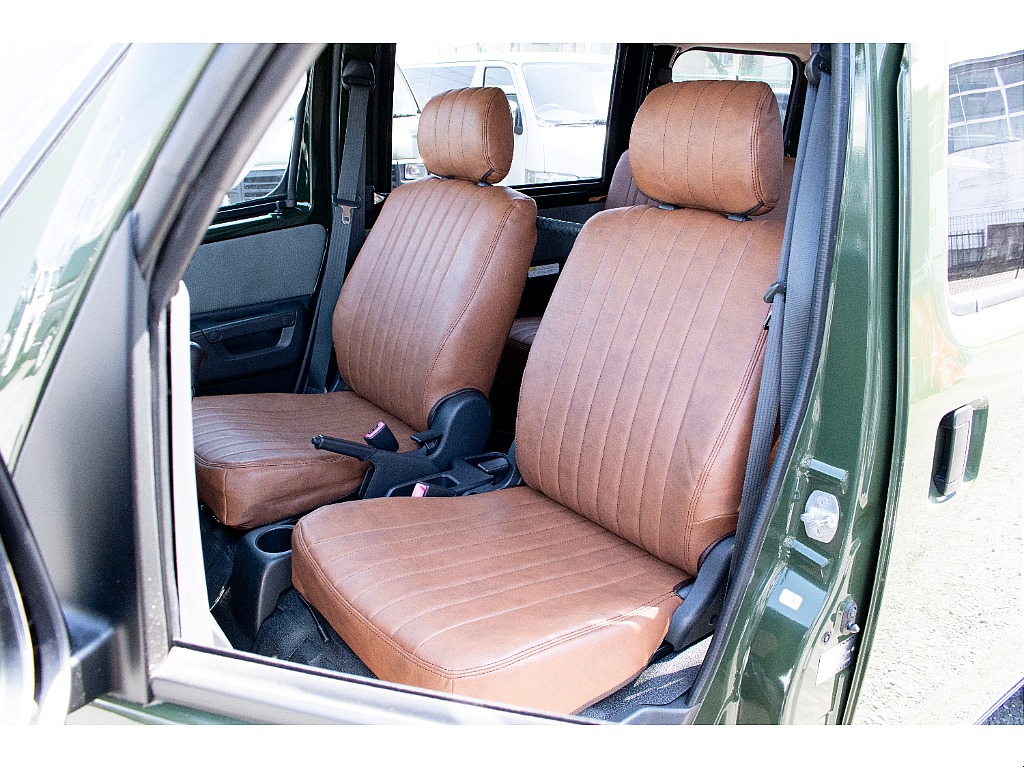 ハイエースセカンド高崎店にて展示中♪027-384-3591