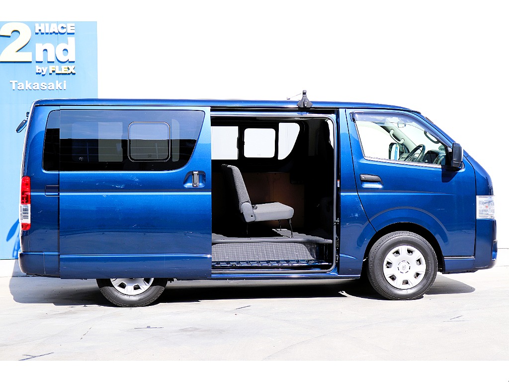 ハイエースセカンド高崎店にて展示中♪027-384-3591