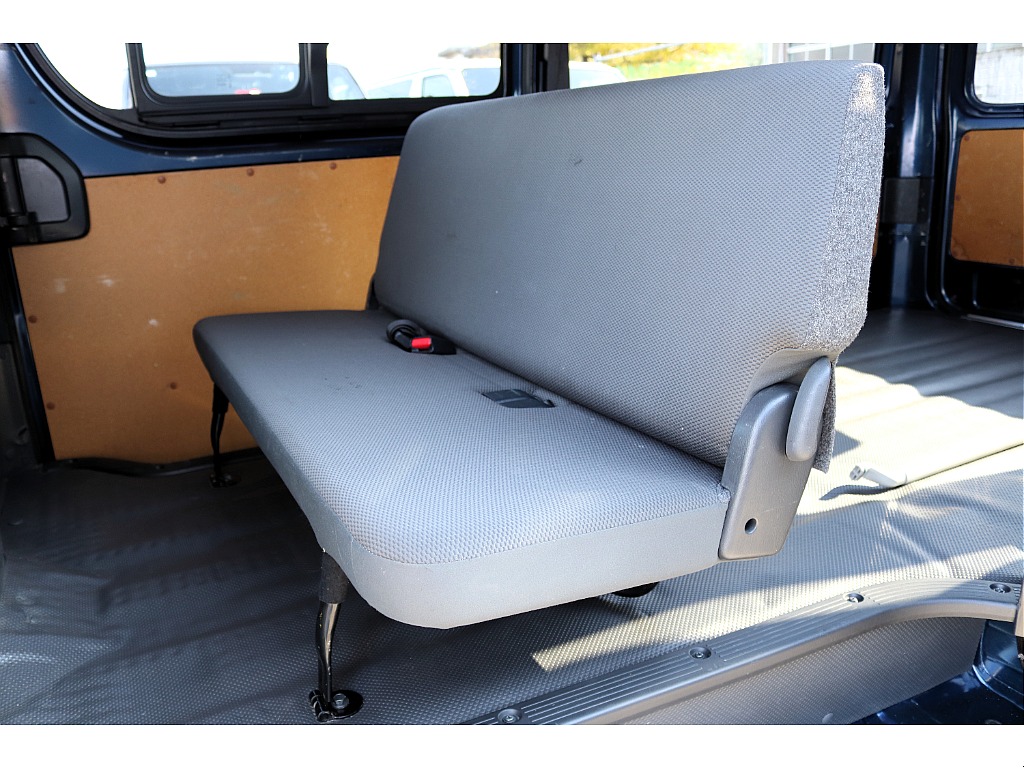 ハイエースセカンド高崎店にて展示中♪027-384-3591