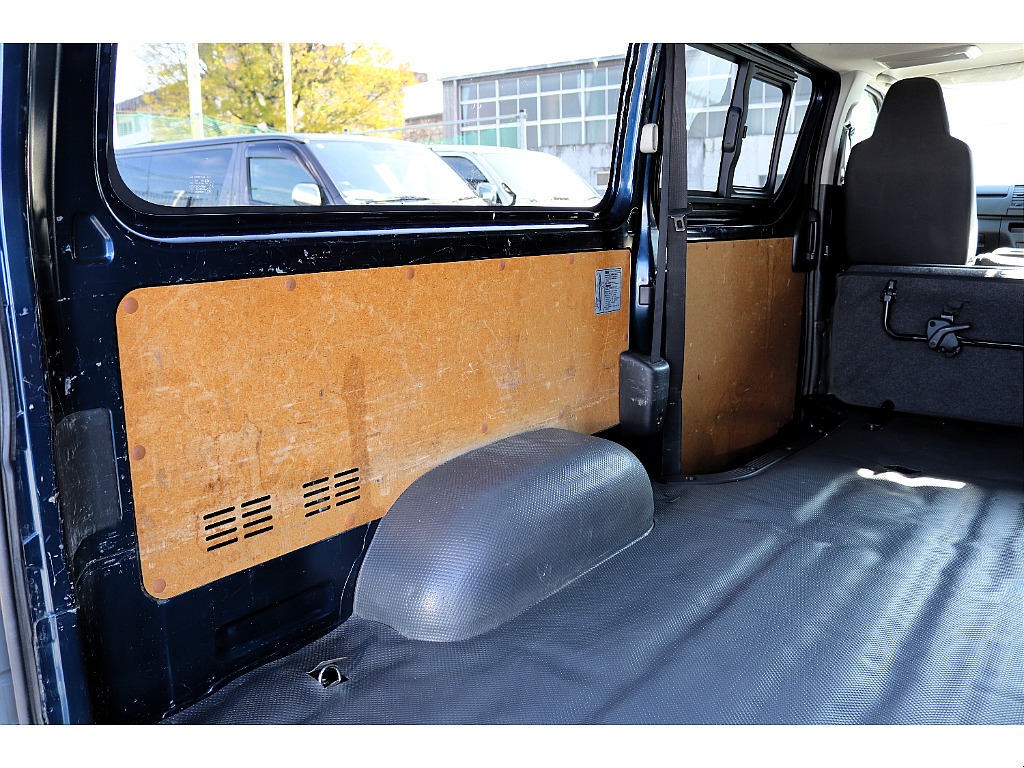 ハイエースセカンド高崎店にて展示中♪027-384-3591