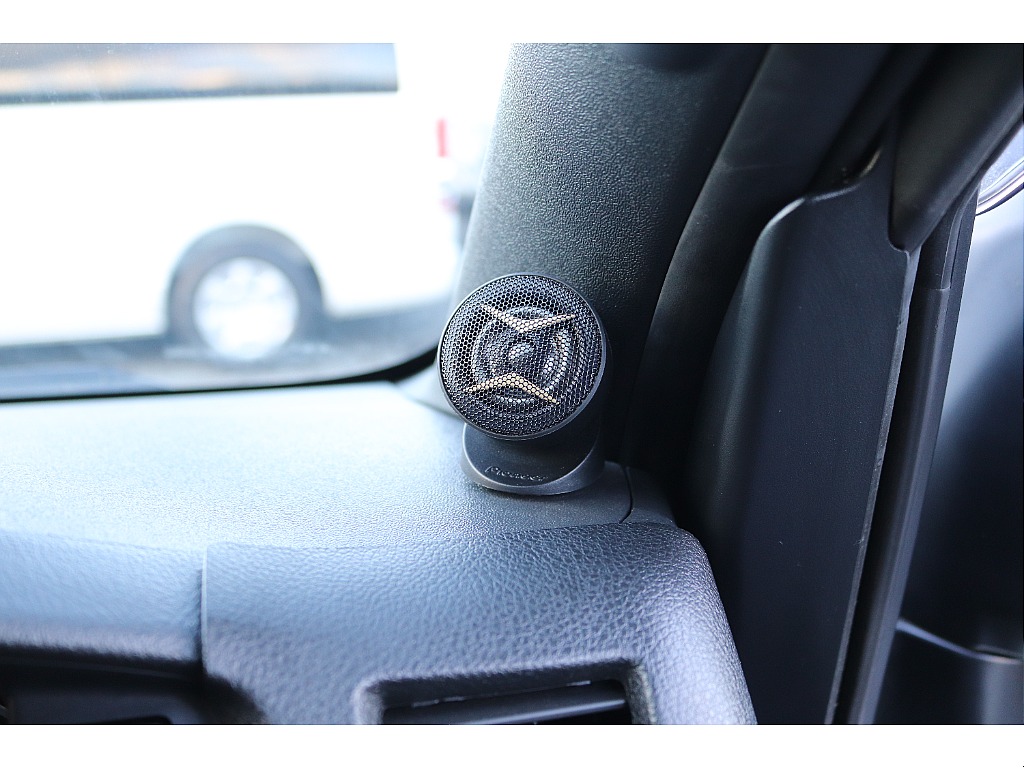 ハイエースセカンド高崎店にて展示中♪027-384-3591