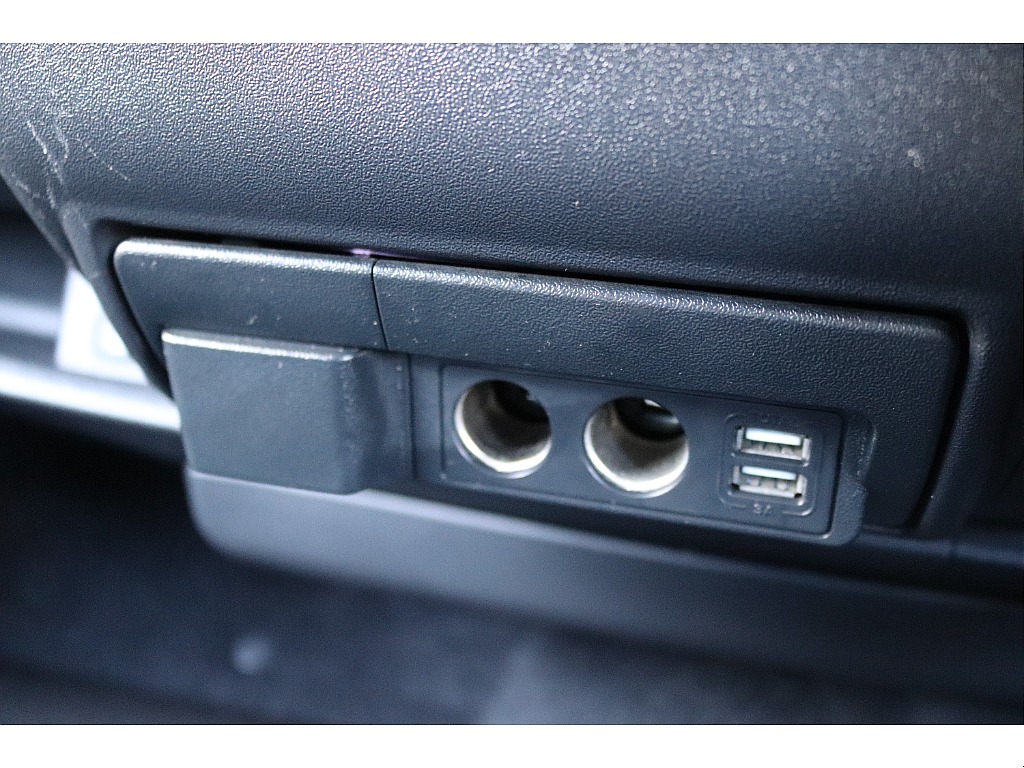 ハイエースセカンド高崎店にて展示中♪027-384-3591