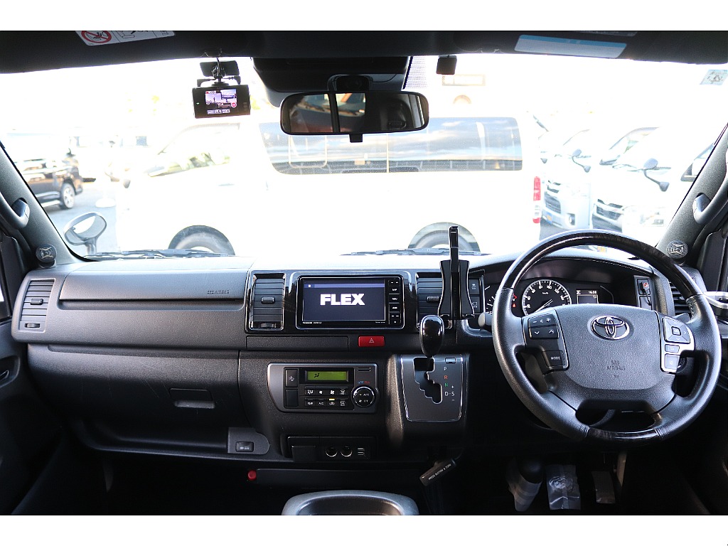 ハイエースセカンド高崎店にて展示中♪027-384-3591