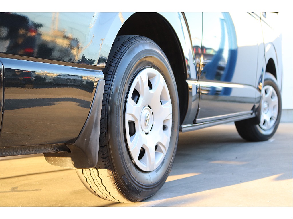 ハイエースセカンド高崎店にて展示中♪027-384-3591