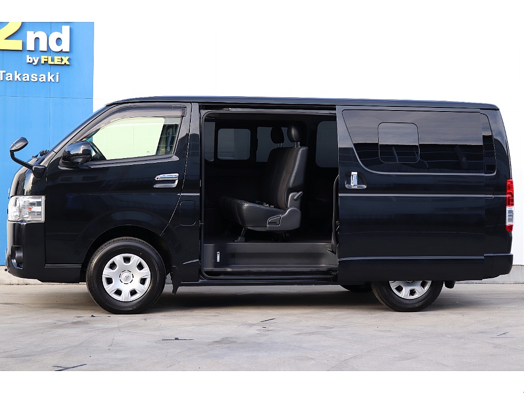 ハイエースセカンド高崎店にて展示中♪027-384-3591