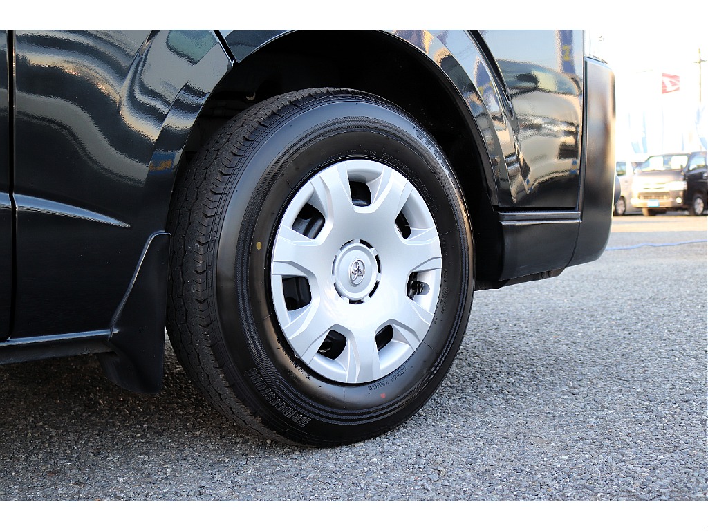 ハイエースセカンド高崎店にて展示中♪027-384-3591