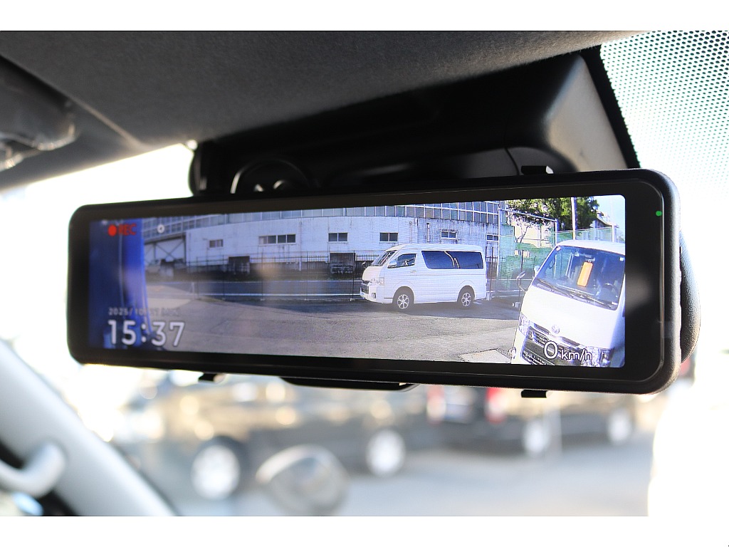 ハイエースセカンド高崎店にて展示中♪027-384-3591