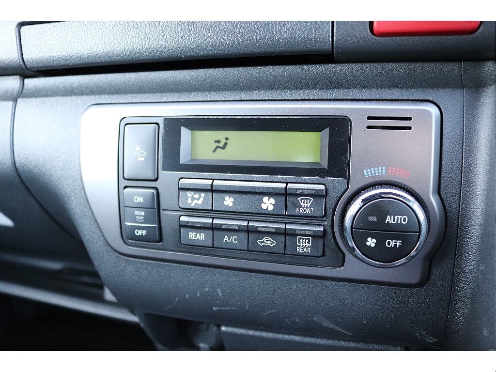 ハイエースセカンド高崎店にて展示中♪027-384-3591