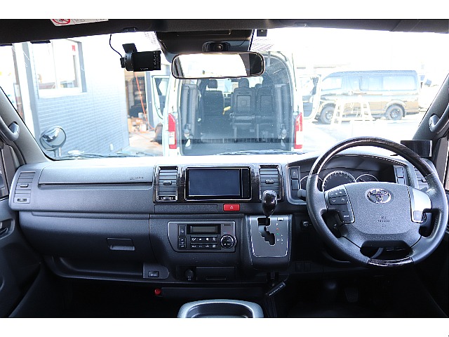 ハイエースセカンド高崎店にて展示中♪027-384-3591