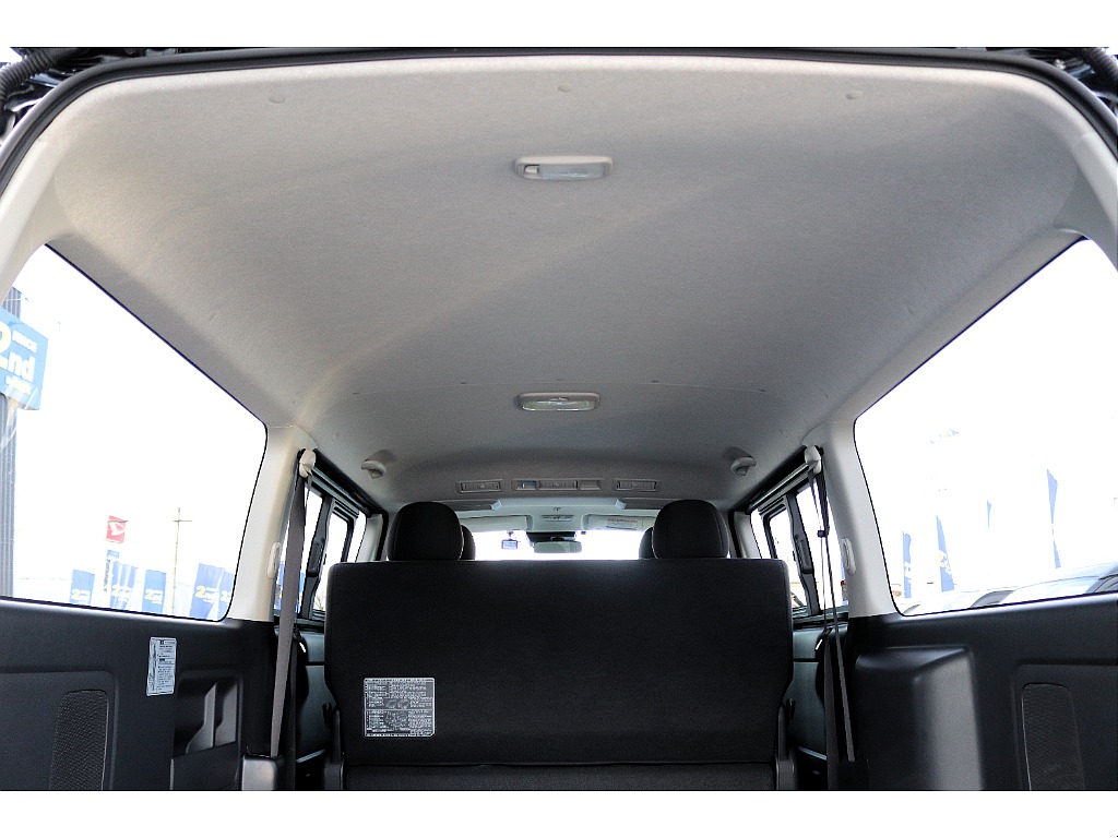 ハイエースセカンド高崎店にて展示中♪027-384-3591