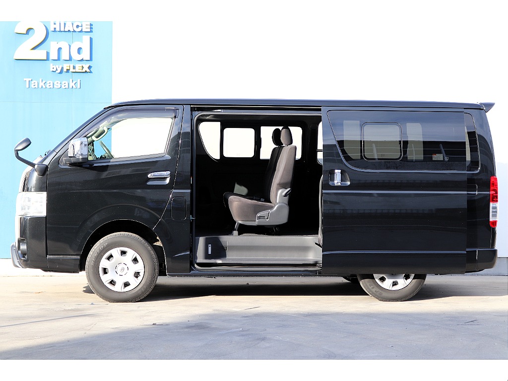 ハイエースセカンド高崎店にて展示中♪027-384-3591