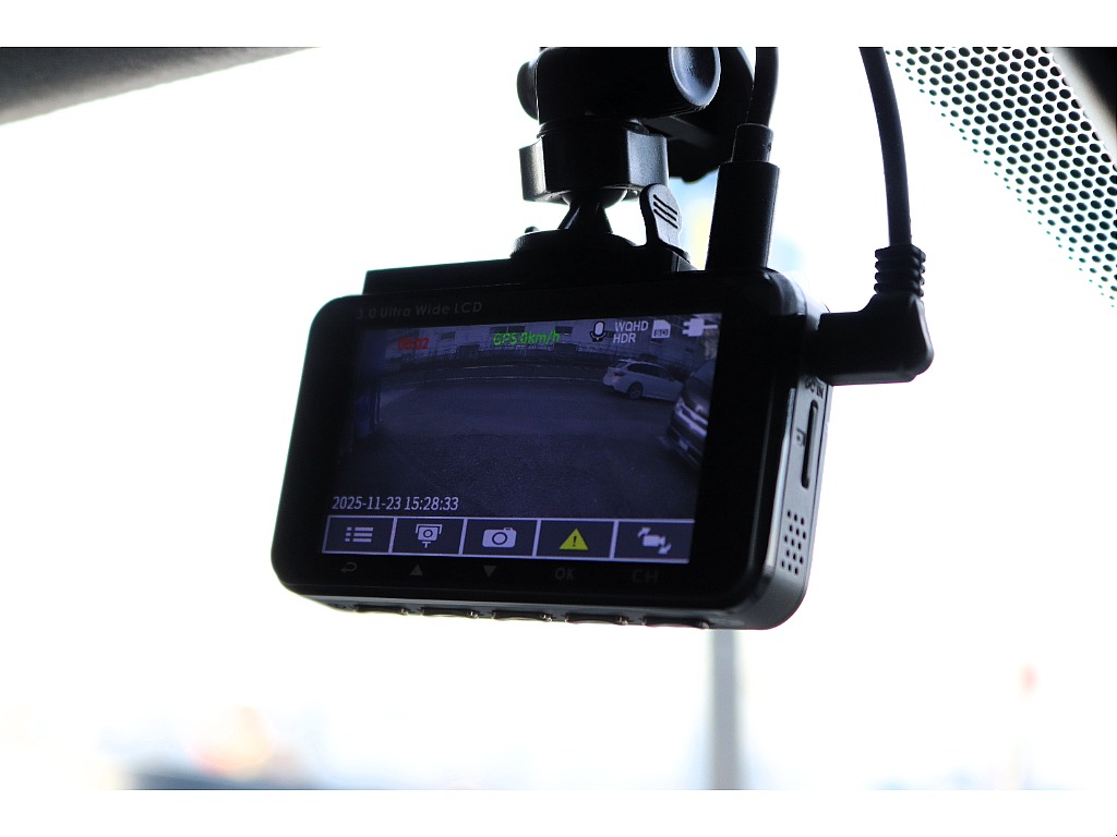 ハイエースセカンド高崎店にて展示中♪027-384-3591