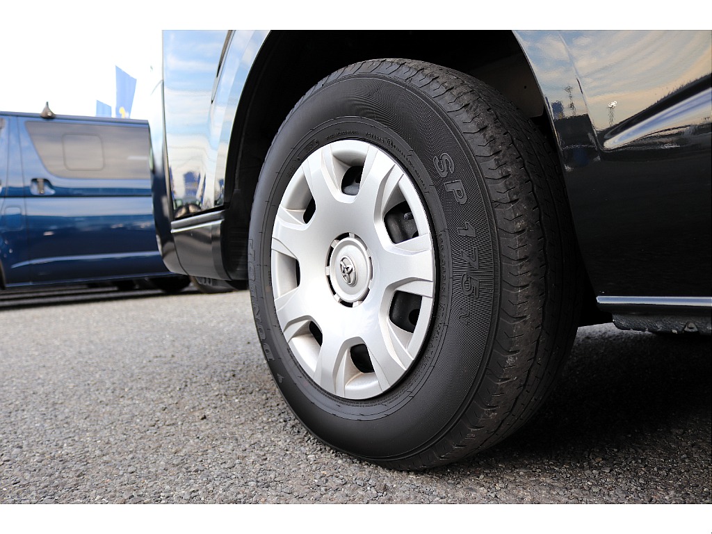 ハイエースセカンド高崎店にて展示中♪027-384-3591