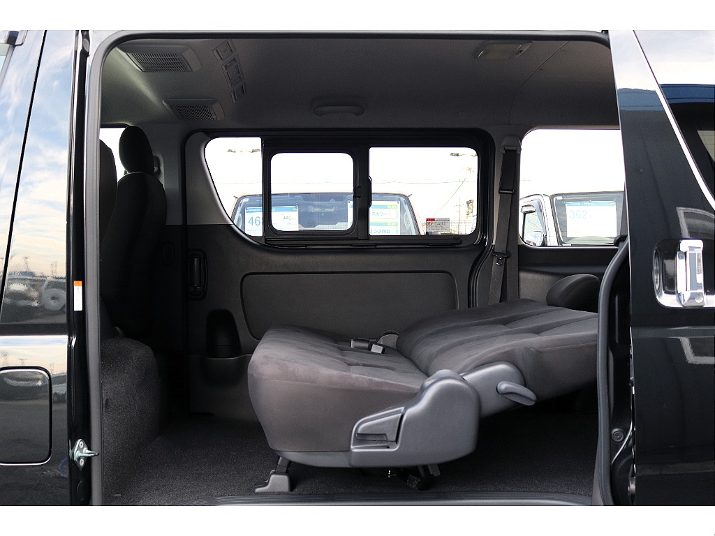 ハイエースセカンド高崎店にて展示中♪027-384-3591