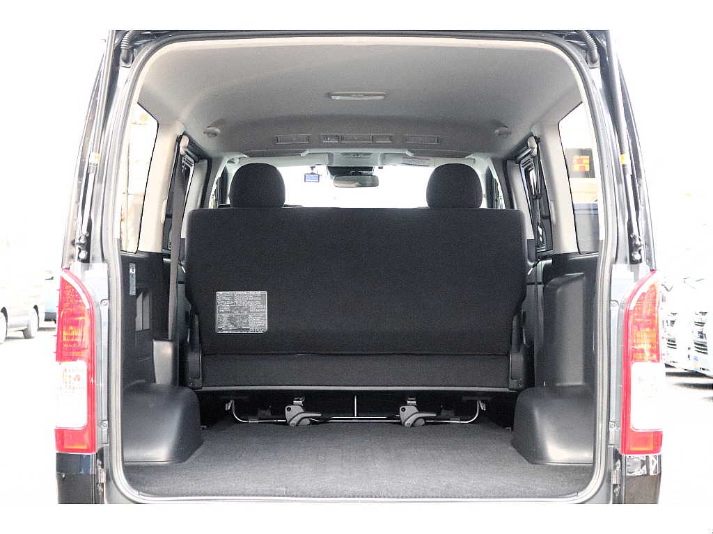 ハイエースセカンド高崎店にて展示中♪027-384-3591