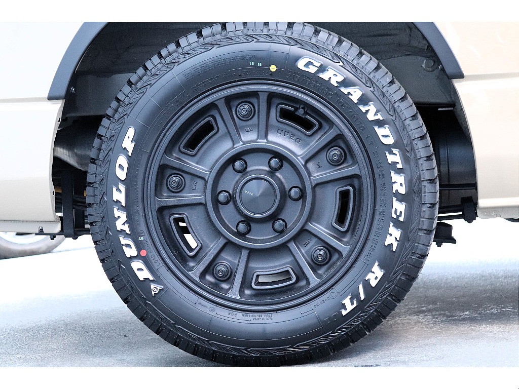 ハイエース高崎店にて展示中♪027-329-5670