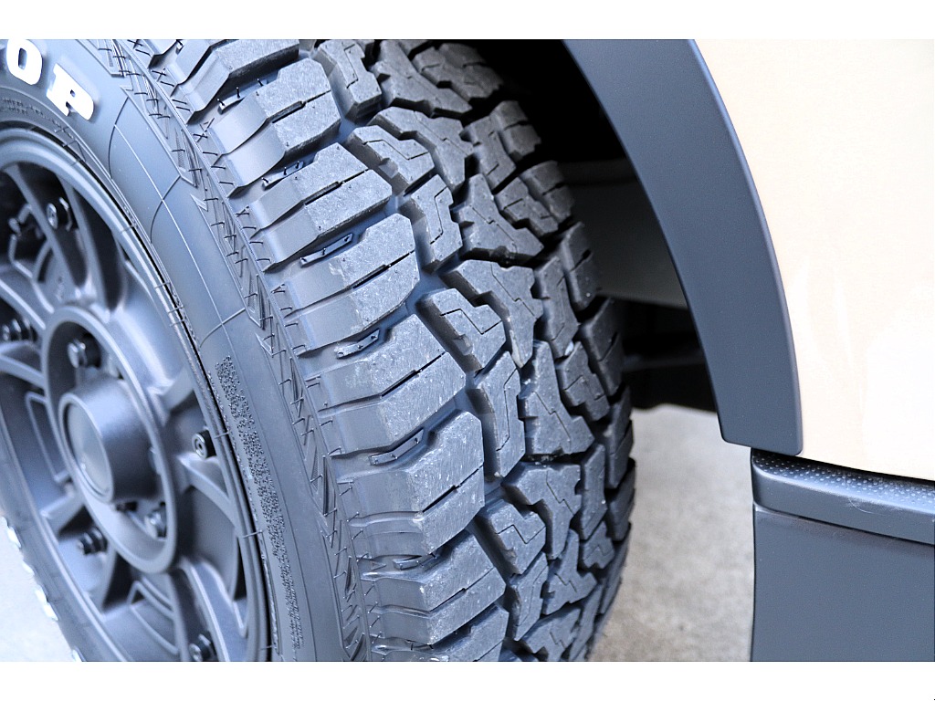 ハイエース高崎店にて展示中♪027-329-5670