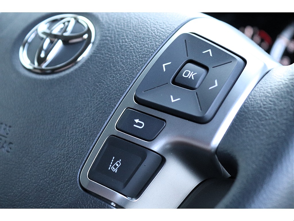 ハイエース高崎店にて展示中♪027-329-5670