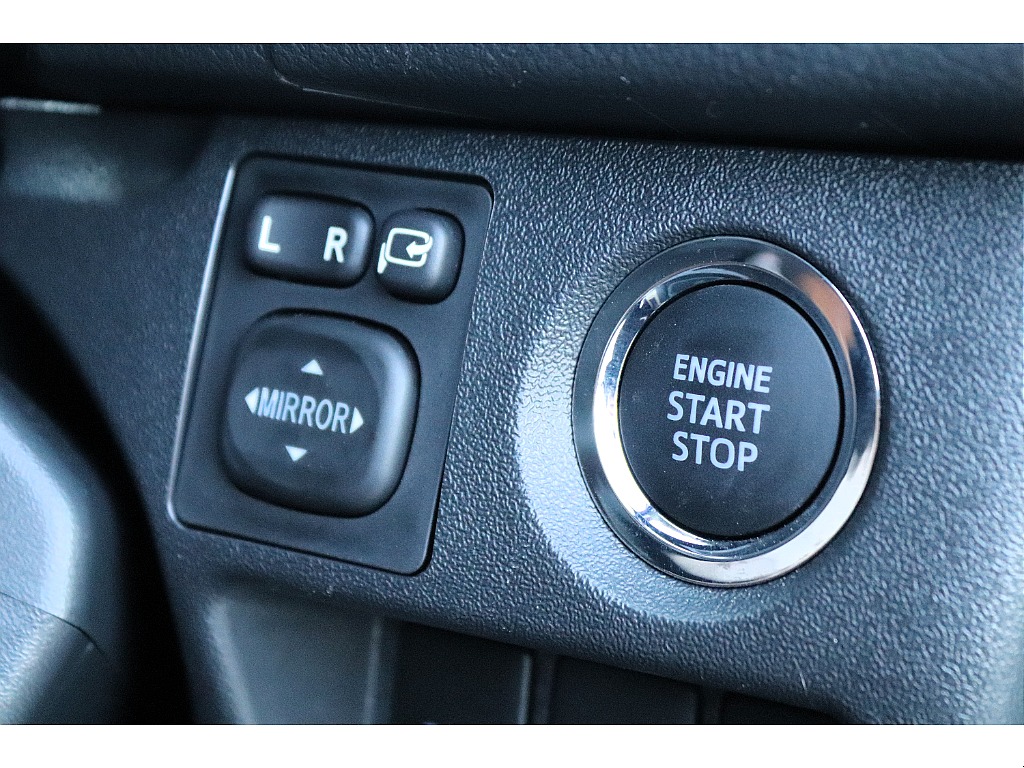 ハイエース高崎店にて展示中♪027-329-5670