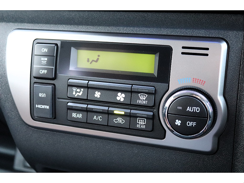 ハイエース高崎店にて展示中♪027-329-5670