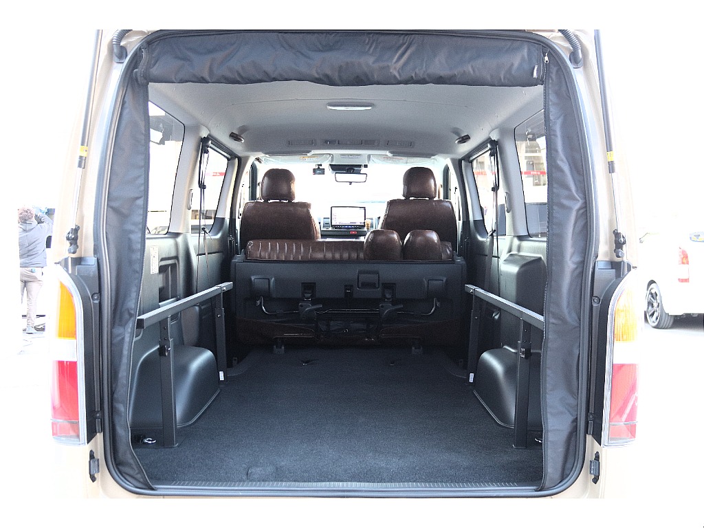 ハイエース高崎店にて展示中♪027-329-5670