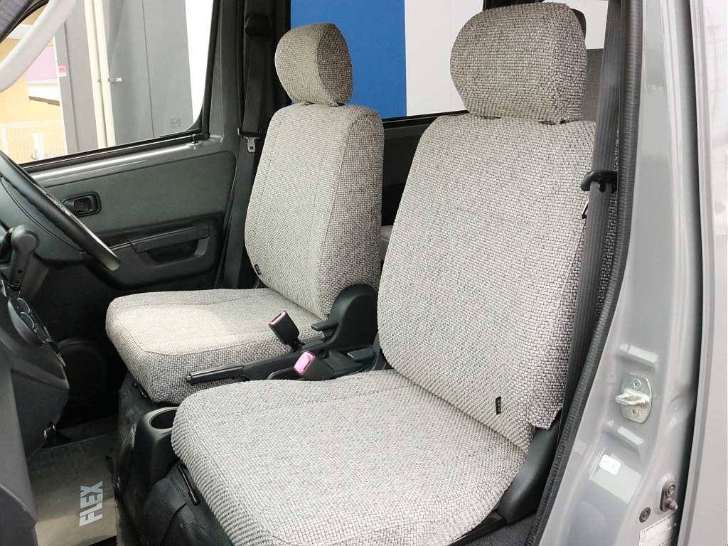 ハイエースセカンド高崎店にて展示中♪027-384-3591