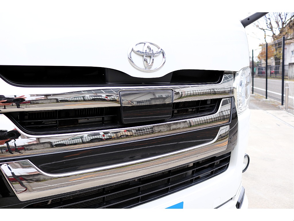 ハイエースセカンド高崎店にて展示中♪027-384-3591