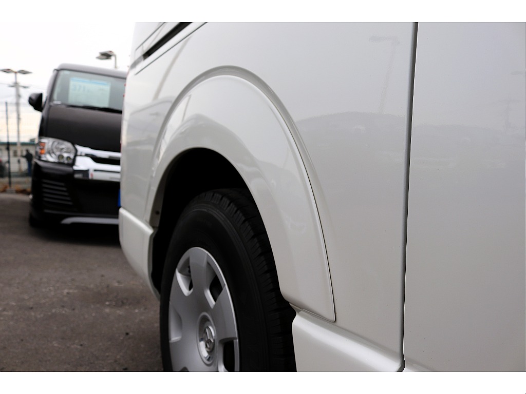 ハイエースセカンド高崎店にて展示中♪027-384-3591