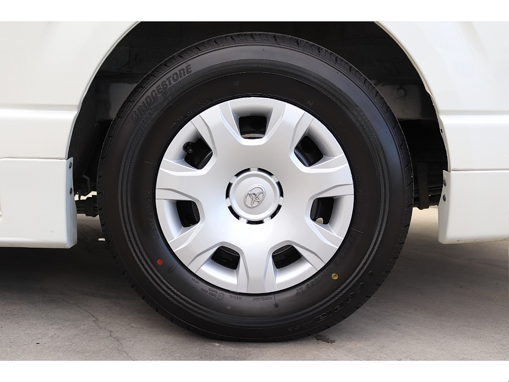 ハイエースセカンド高崎店にて展示中♪027-384-3591