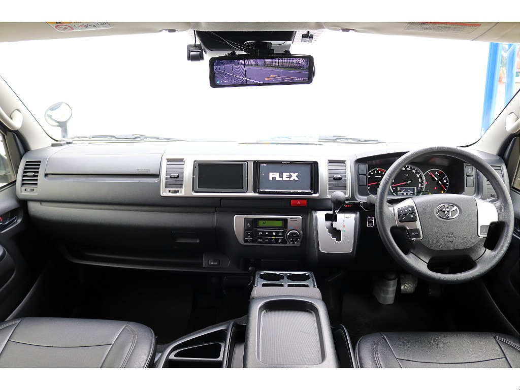 ハイエースセカンド高崎店にて展示中♪027-384-3591