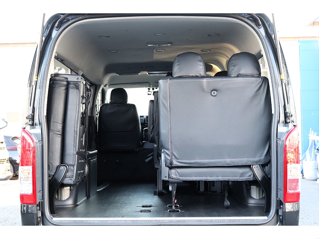 ハイエースセカンド高崎店にて展示中♪027-384-3591