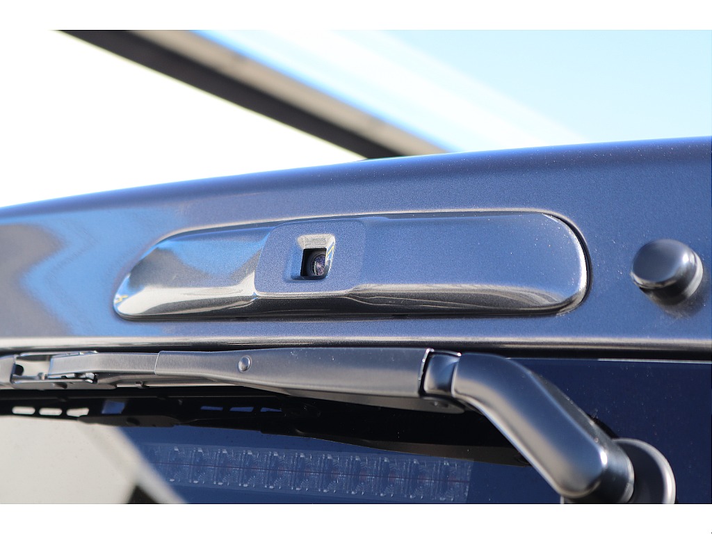 ハイエースセカンド高崎店にて展示中♪027-384-3591