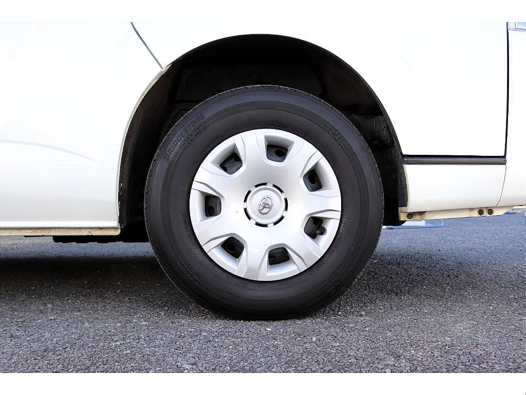 ハイエースセカンド高崎店にて展示中♪027-384-3591