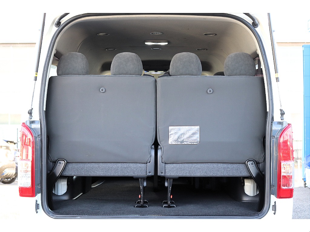 ハイエースセカンド高崎店にて展示中♪027-384-3591