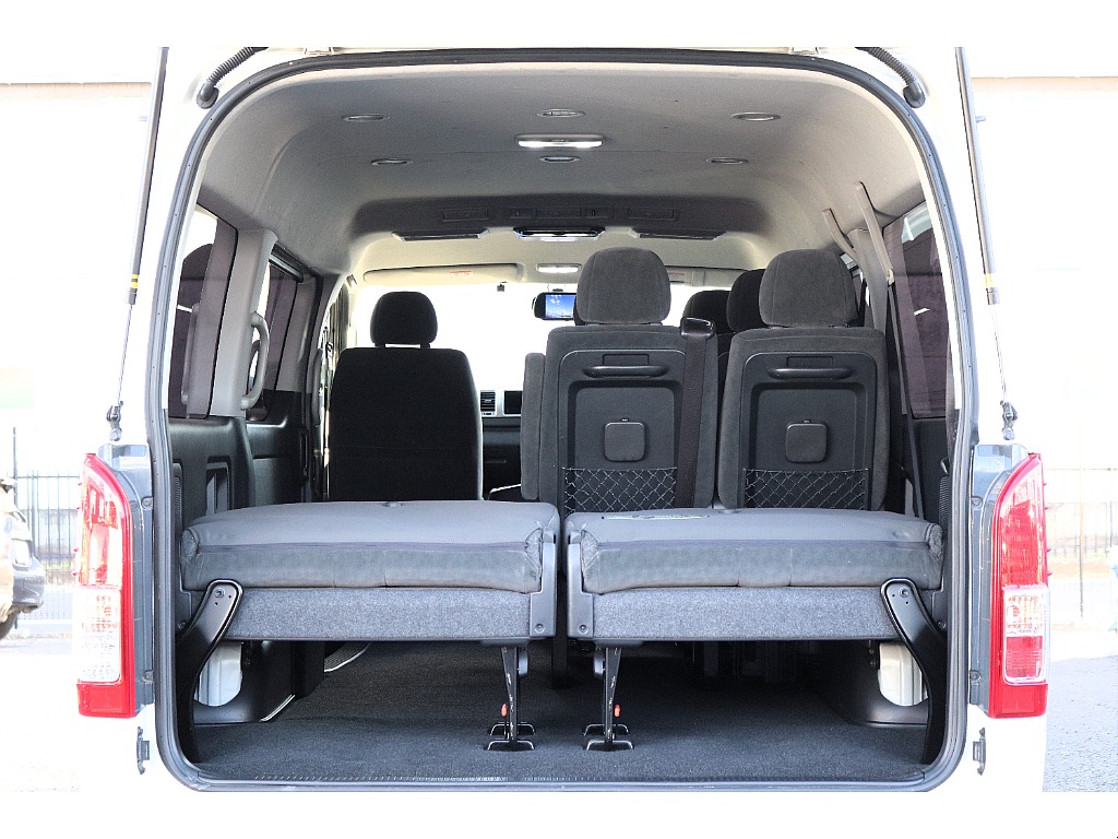 ハイエースセカンド高崎店にて展示中♪027-384-3591