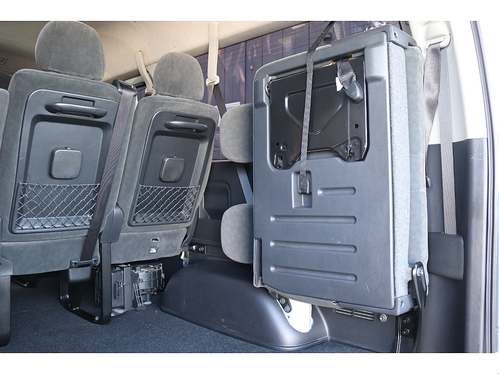 ハイエースセカンド高崎店にて展示中♪027-384-3591