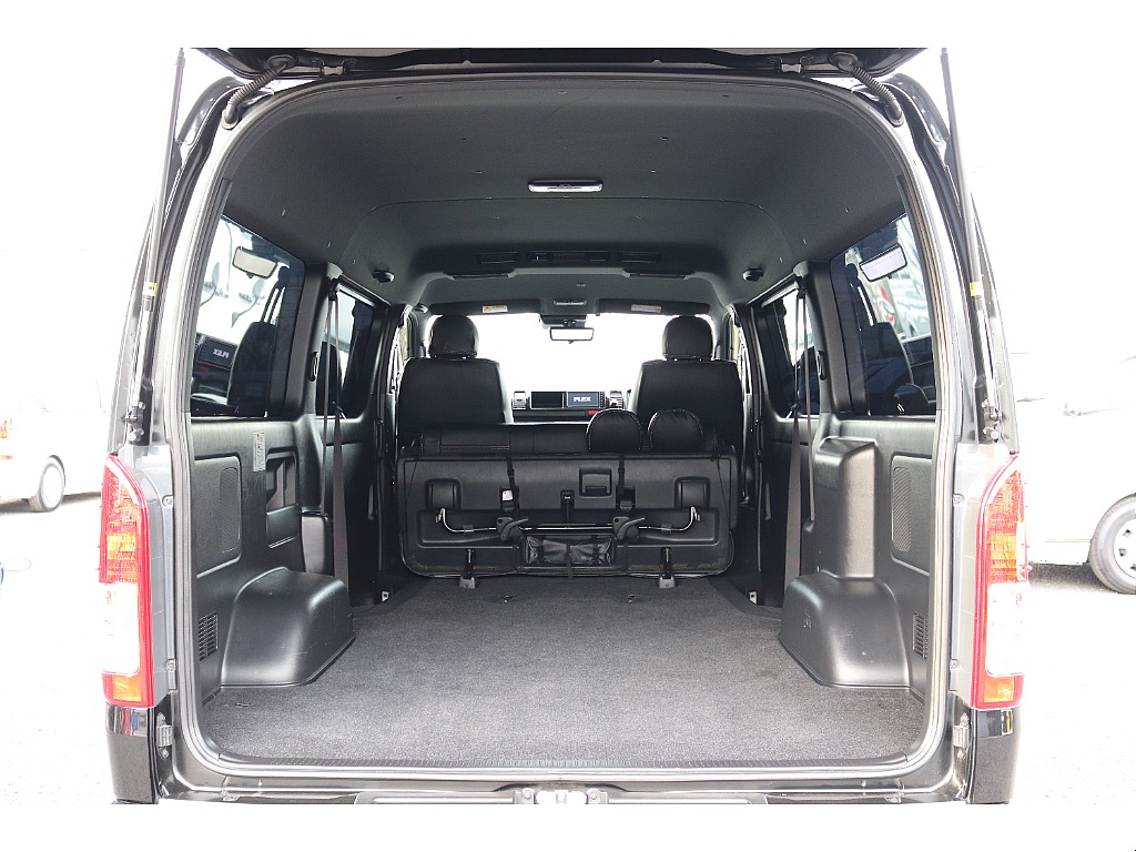 ハイエースセカンド高崎店にて展示中♪027-384-3591