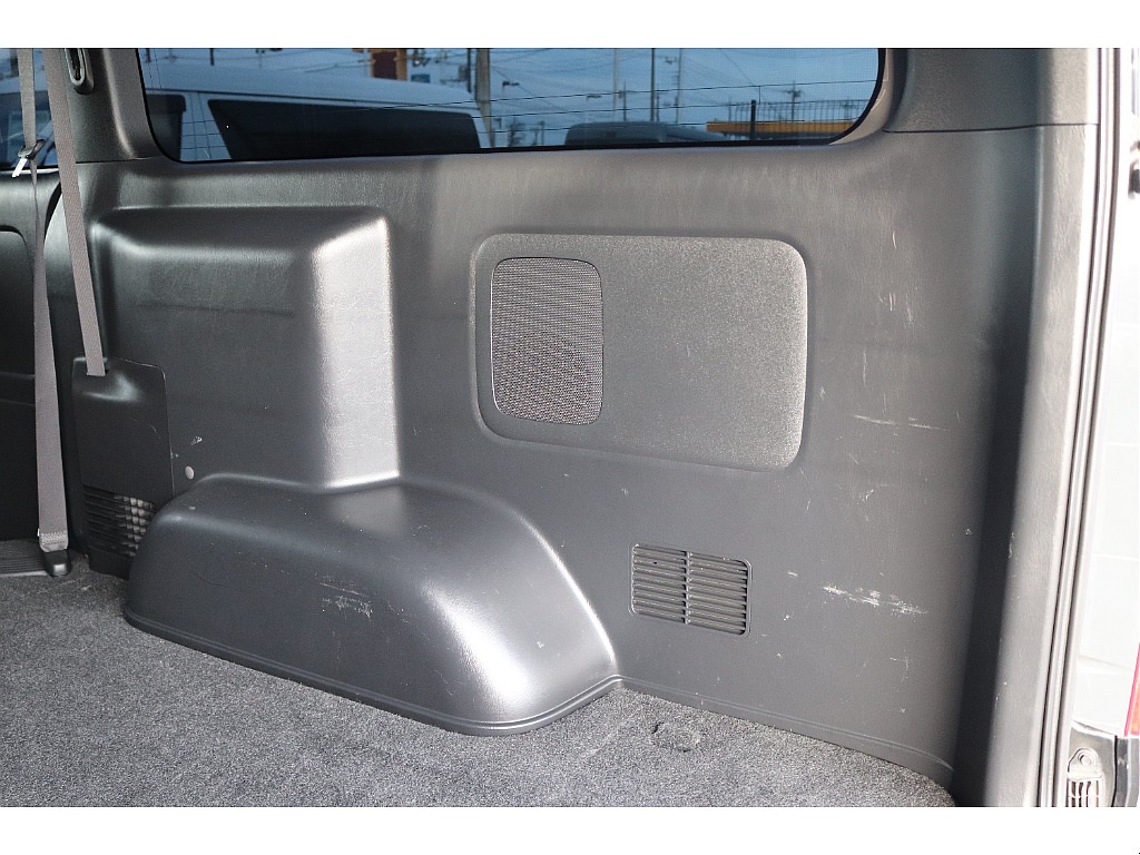 ハイエースセカンド高崎店にて展示中♪027-384-3591